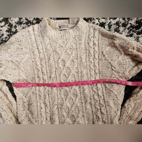 Gorgeous Cottagecore Sweater - Picture 3 of 4